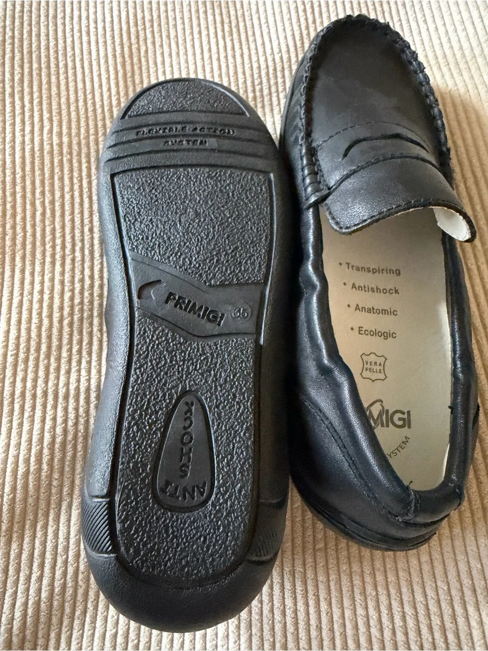 NWOT Primigi Black Leather Slip-On Penny Loafers for Men